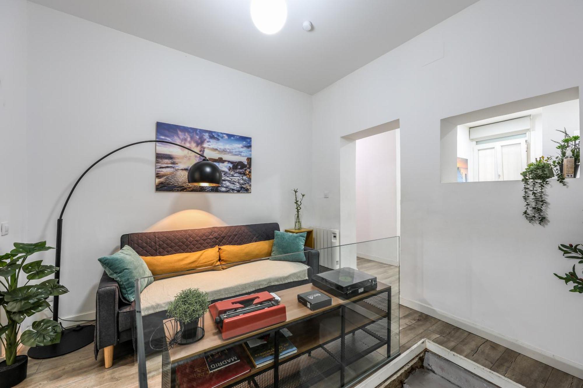 Apartment Unique Flat La Latina * Billiard & Darts *